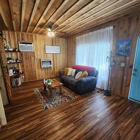 Unique Country Cabin Meets Farmhouse Modern!!! Mena 外观 照片