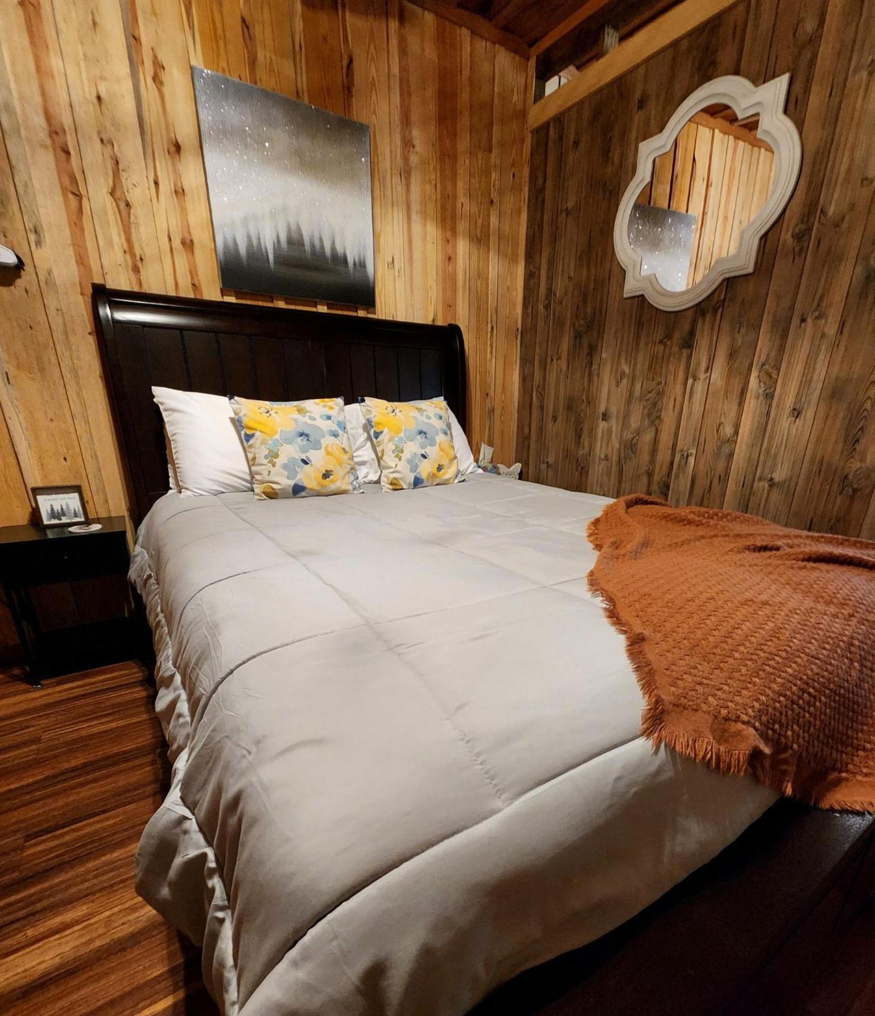 Unique Country Cabin Meets Farmhouse Modern!!! Mena 外观 照片