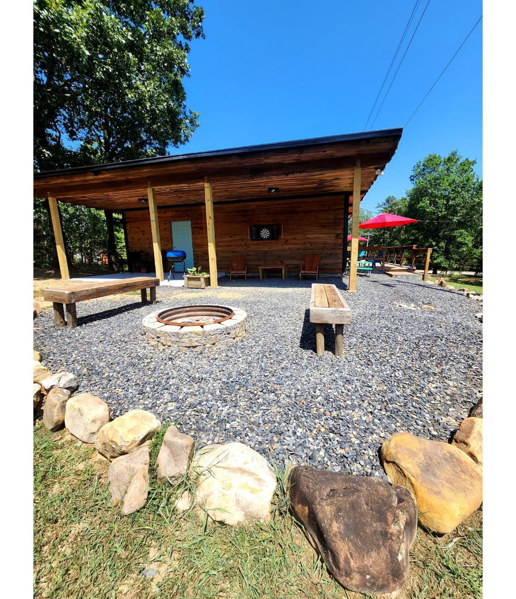 Unique Country Cabin Meets Farmhouse Modern!!! Mena 外观 照片